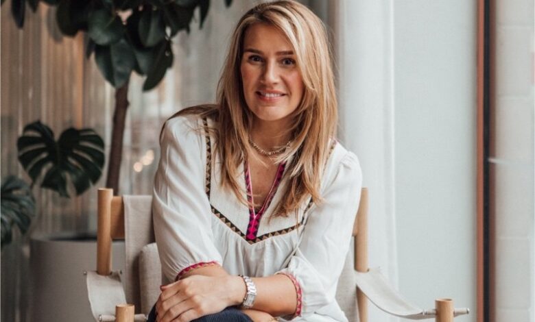 Nicola Elliott