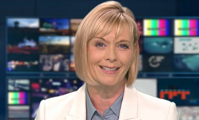 Julie Etchingham