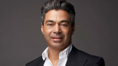 Dr Yannis Alexandrides