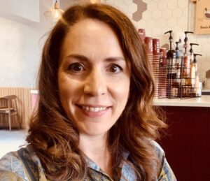 is stephanie connell married