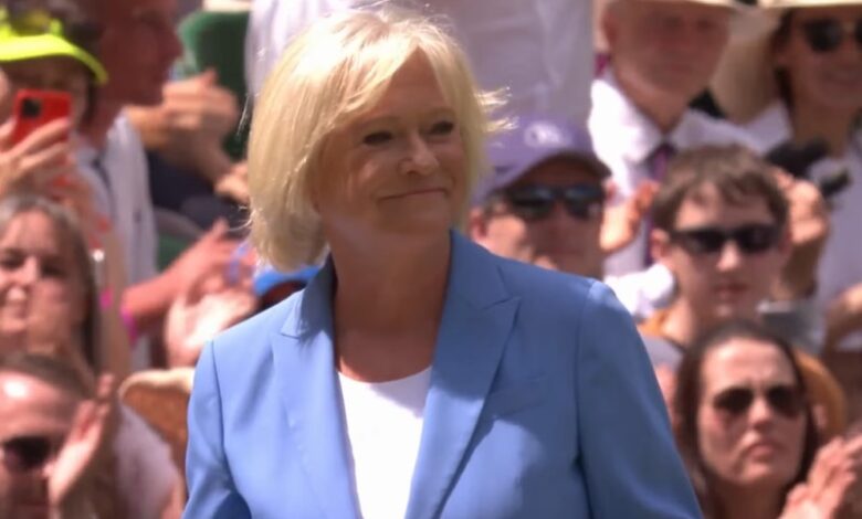 Sue Barker